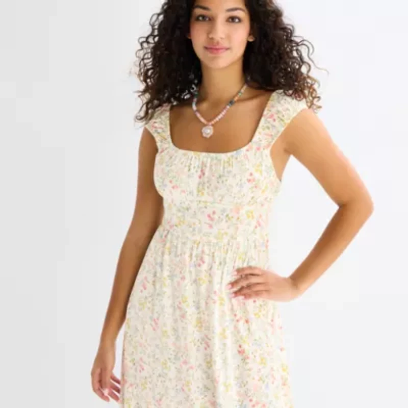 Arizona Womens Juniors Short Sleeve Floral Maxi Dress