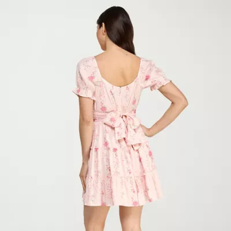 Trixxi Womens Juniors Short Sleeve Floral Fit + Flare Dress