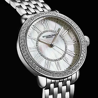 Stuhrling Womens Silver Tone Stainless Steel Bracelet Watch