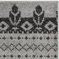 Safavieh Alicia Geometric Area Rug
