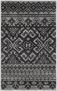Safavieh Alicia Geometric Area Rug