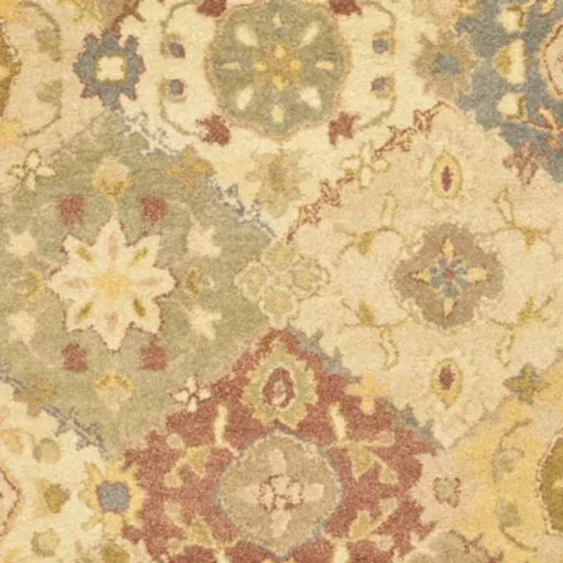Safavieh Robena Traditional Area Rug