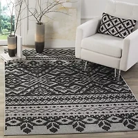 Safavieh Alicia Geometric Area Rug