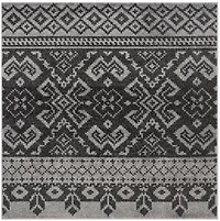 Safavieh Alicia Geometric Area Rug