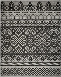 Safavieh Alicia Geometric Area Rug