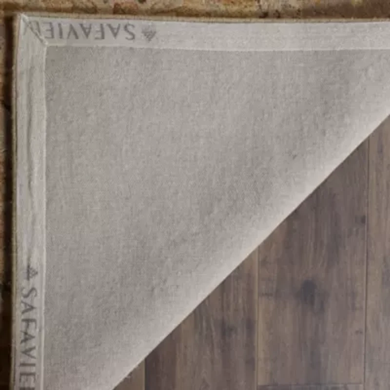 Safavieh Delores Traditional Area Rug