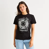Womens Juniors Crew Neck Short Sleeve Boxy Fit Graphic T-Shirt