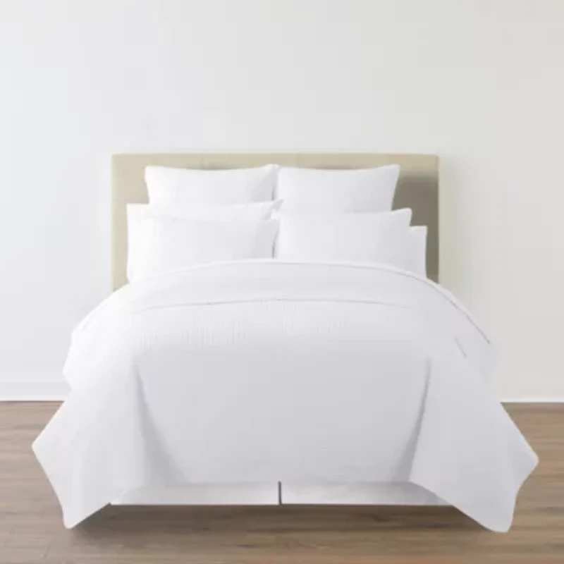 Home Expressions Geo Stitch Quilt Set