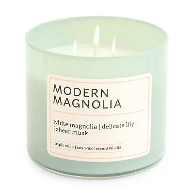 Distant Lands 14oz Modern Magnolia 3-Wick Scented Jar Candle