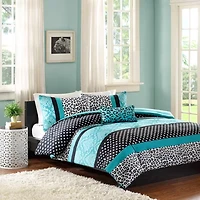Intelligent Design Camille Comforter Set with decorative pillow