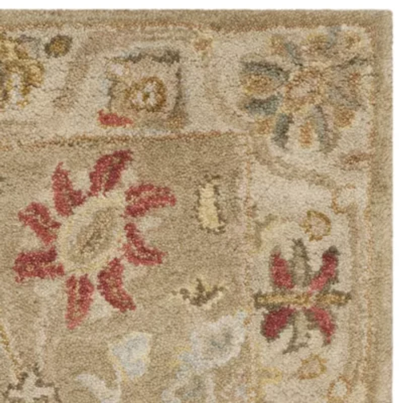 Safavieh Evelina Traditional Area Rug