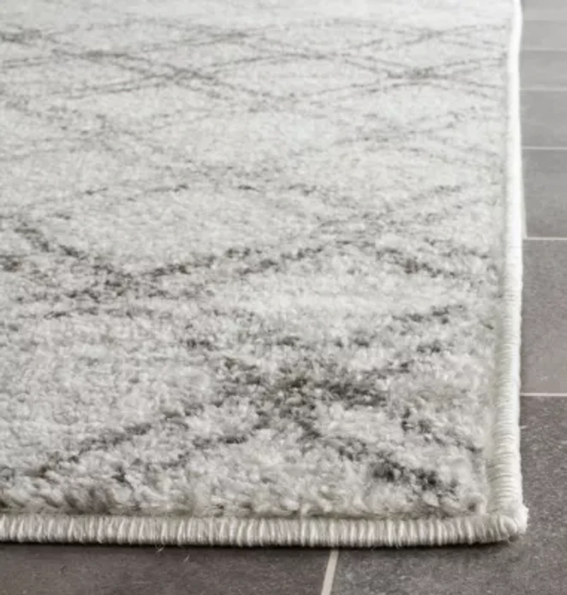 Safavieh Kelly Geometric Area Rug