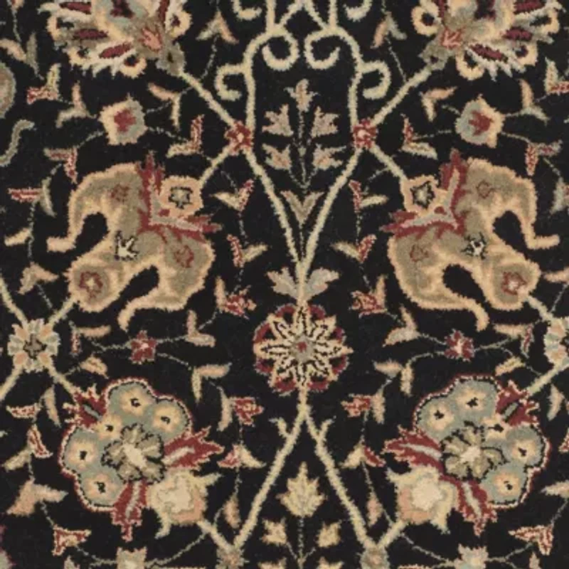 Safavieh Georgeanna Traditional Area Rug