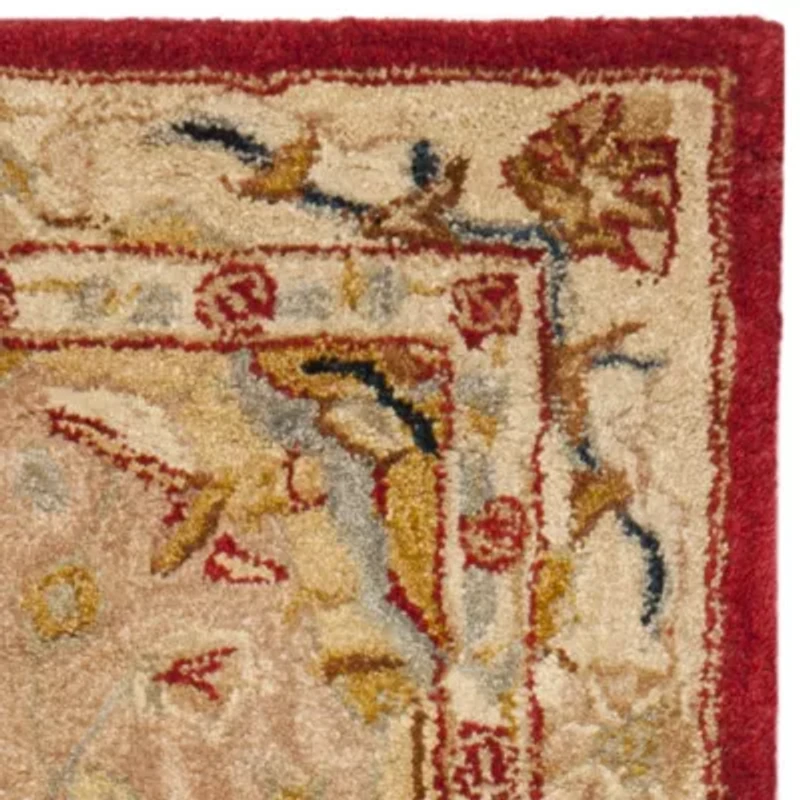 Safavieh Cassandra Traditional Area Rug