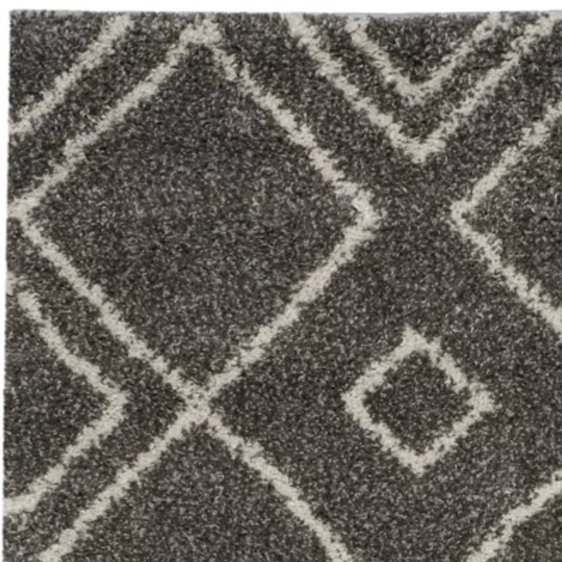 Safavieh London Geometric Area Rug