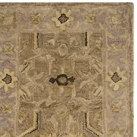 Safavieh Jeneka Traditional Area Rug