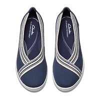 Clarks Cloudsteppers Breezesky Air Womens Round Slip-On Shoe