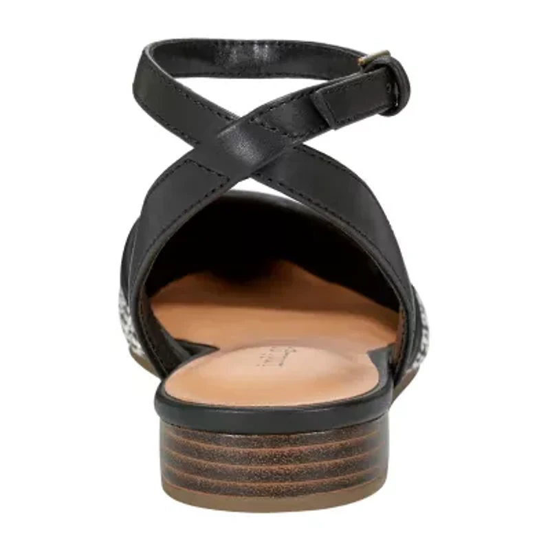 Indigo Rd. Garner Womens Pointed Closed Toe Mules