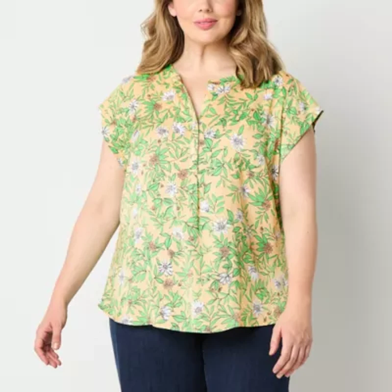 Liz Claiborne Womens Split Crew Neck Short Sleeve Cap Regular Fit Plus Button-Down Shirt