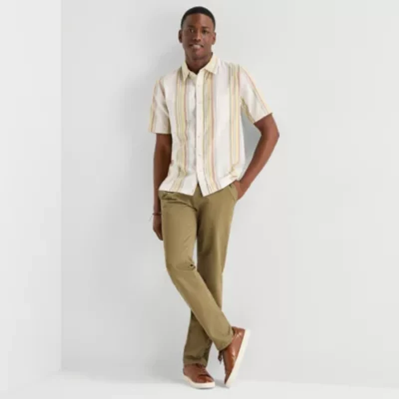 mutual weave Mens Short Sleeve Classic Fit Button-Down Shirt