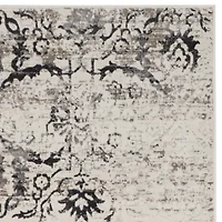 Safavieh Briella Traditional Area Rug