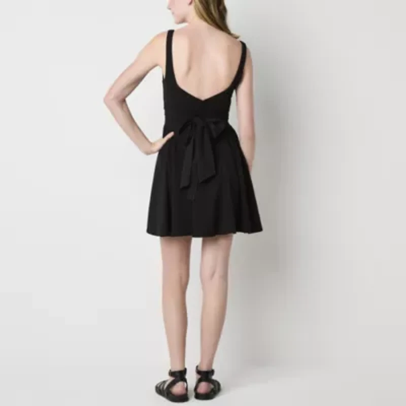 Emerald Sundae Drop Waist Womens Juniors Sleeveless Fit + Flare Dress