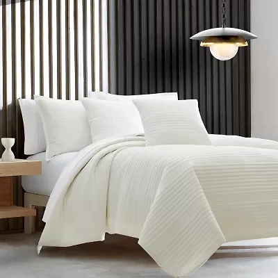 Queen Street Miles Coverlet