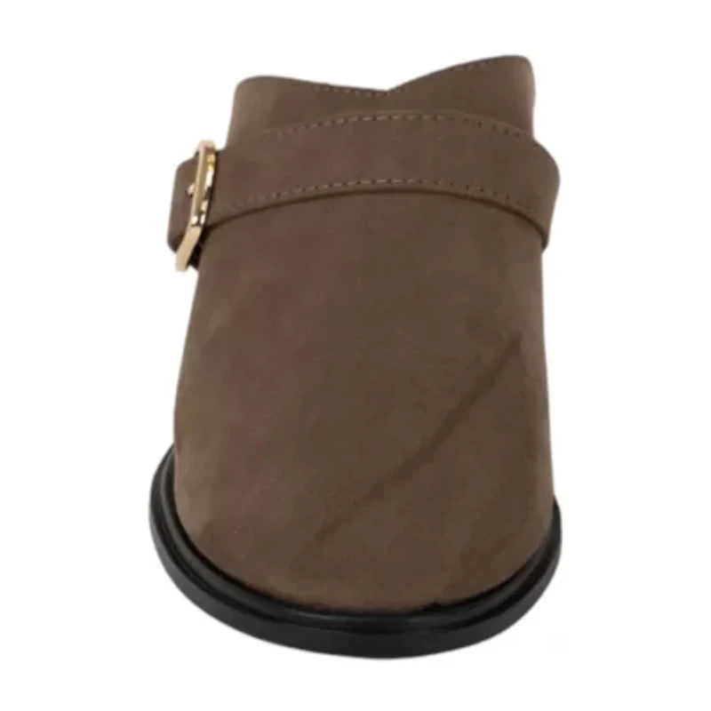 Italian Shoemakers Svana Womens Almond Closed Toe Mules