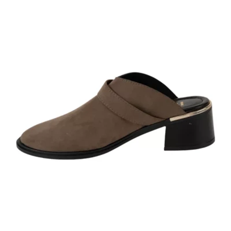Italian Shoemakers Svana Womens Almond Closed Toe Mules