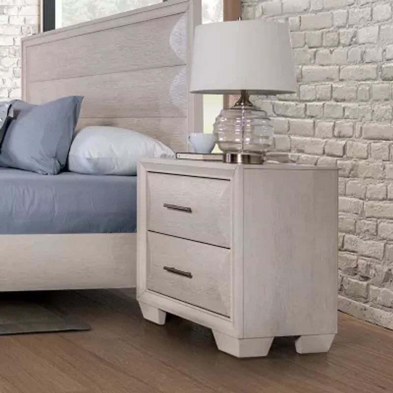 Hinwitz 2-Drawer Nightstand