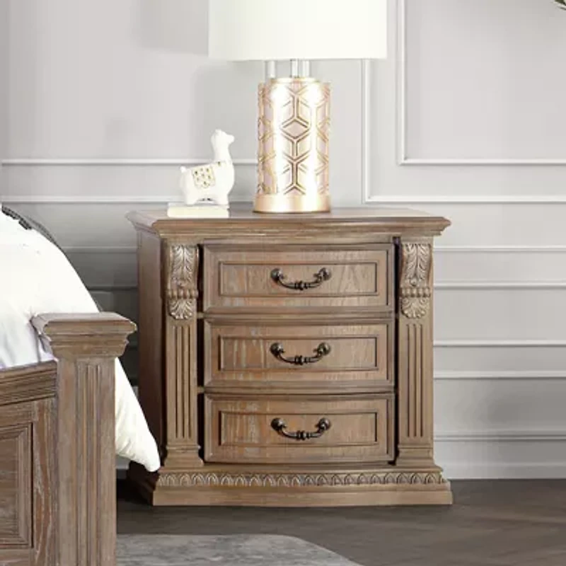 Seven Oaks 3-Drawer Nightstand