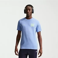 Nike Mens Crew Neck Short Sleeve Classic Fit Graphic T-Shirt
