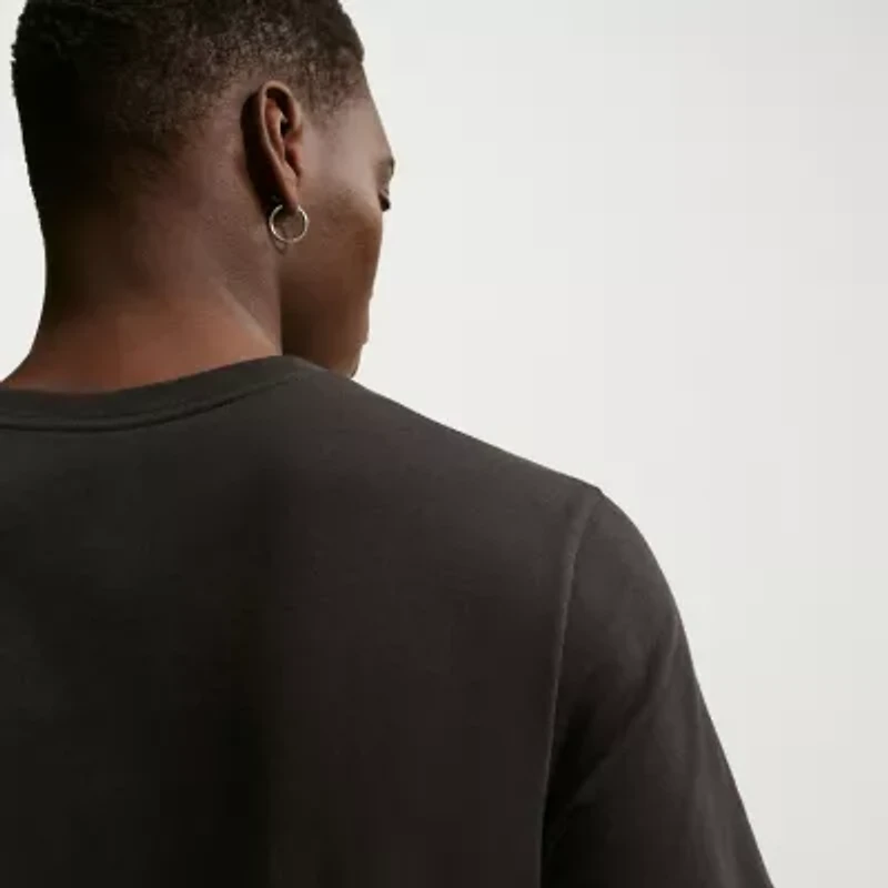 Nike Mens Crew Neck Short Sleeve Classic Fit Graphic T-Shirt