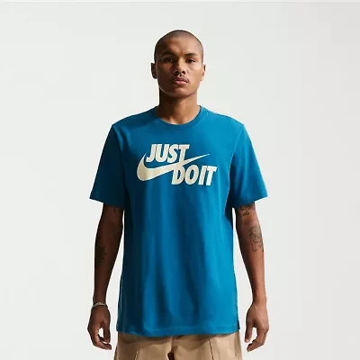 Nike Mens Crew Neck Short Sleeve Classic Fit Graphic T-Shirt