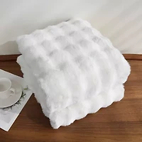 Regal Home Bubble Faux Fur 50x70 Washable Midweight Throw
