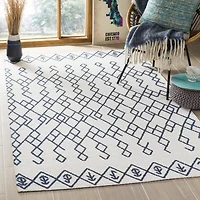Safavieh Phipp Geometric Rug