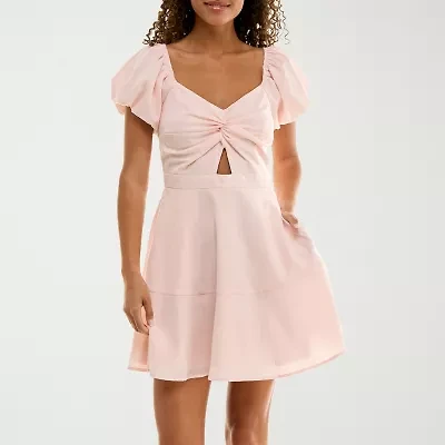 Trixxi Womens Short Sleeve Juniors Fit + Flare Dress