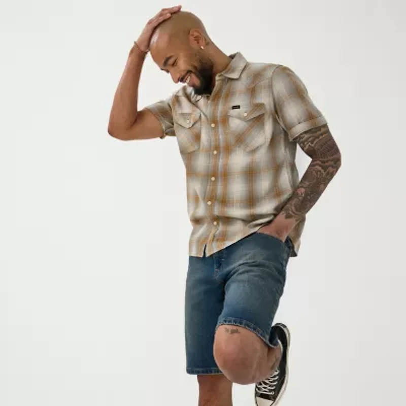 Wrangler Mens Regular Fit Short Sleeve Plaid Button-Down Shirt
