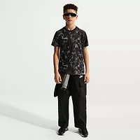 Nike Club Unisex Crew Neck Short Sleeve Regular Fit Graphic T-Shirt