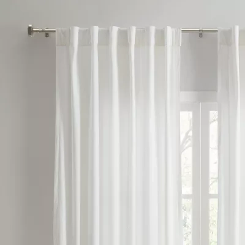 Martha Stewart Wellington 1 Adjustable Curtain Rod