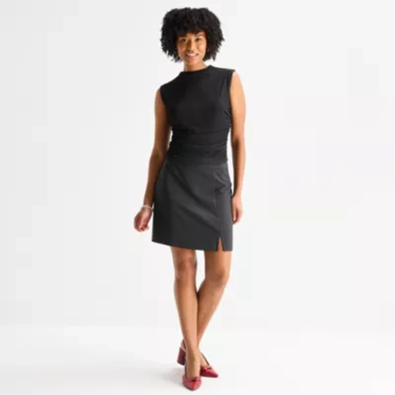 by&by Juniors Womens Sleeveless Pullover Sweater