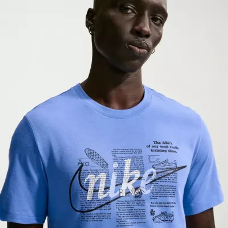 Nike Mens Crew Neck Short Sleeve Classic Fit Graphic T-Shirt