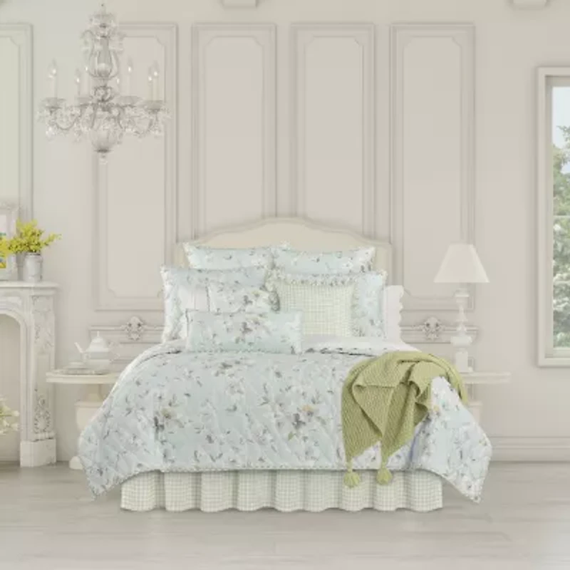 Queen Street Cadie Floral Hypoallergenic Quilt
