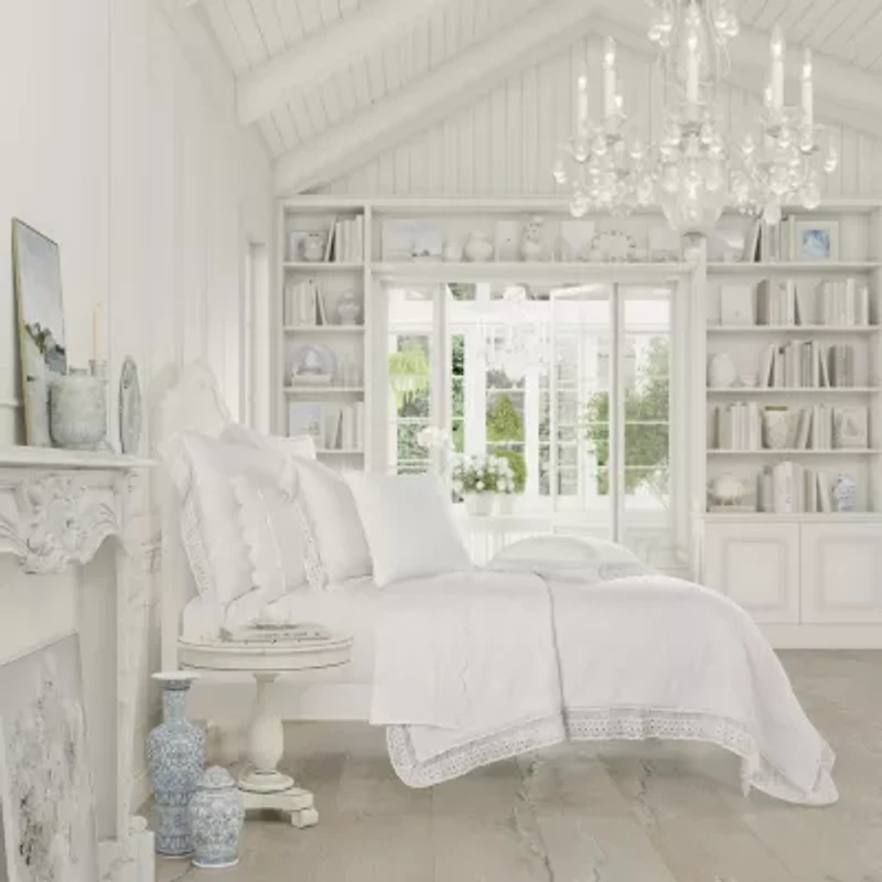 Queen Street Sloane Hypoallergenic Quilt