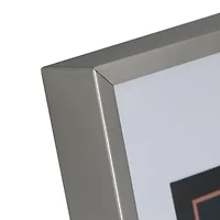 Northlight 8" X 10" Contemporary Silver & Clear Rectangular Tabletop Frame