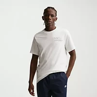 Nike Mens Crew Neck Short Sleeve Classic Fit Graphic T-Shirt