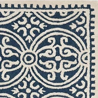 Safavieh® Iris Runner rug