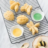 Nordicware Backyard Bugs Cake Pan