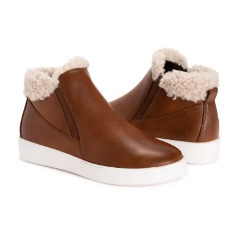 Muk Luks Womens Montana Big Sky Flat Heel Booties