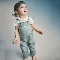 Oshkosh Baby Girls Long Sleeve Bodysuit